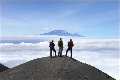En 2020, quelle est l'activité du stratovolcan ?