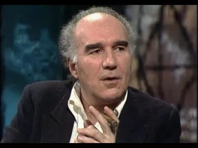 Michel Piccoli est mort le 12 mai 2020 ; après son rôle dans "le Doulos", il est révélé par ce film de Godard sorti en décembre 1963 : de quel film s'agit-il ?