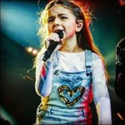 Et pour finir, quel est le vrai petit secret de Valentina ?
Mais attention ne le répète à personne !