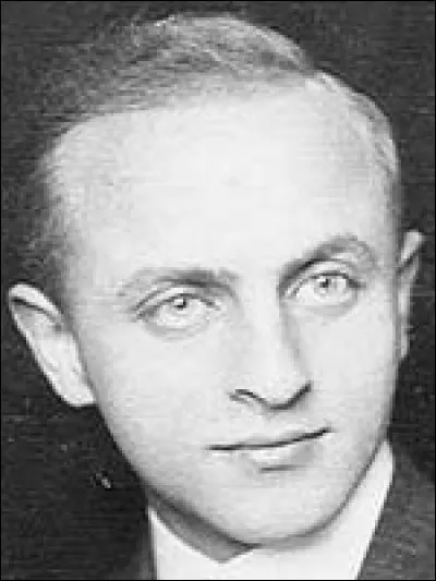 L&aacute;szl&oacute; B&iacute;r&oacute; &eacute;tait un journaliste...