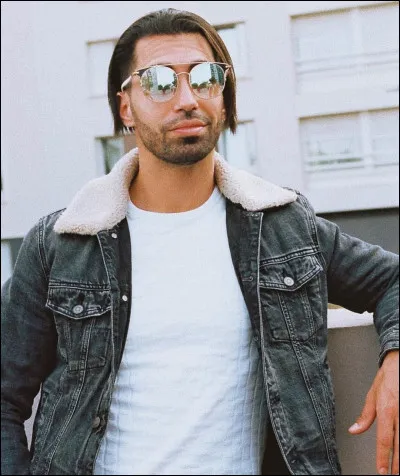 Quel est le vrai nom d'Ademo ?