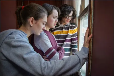 Comment s'appelle le père qui est en prison ?