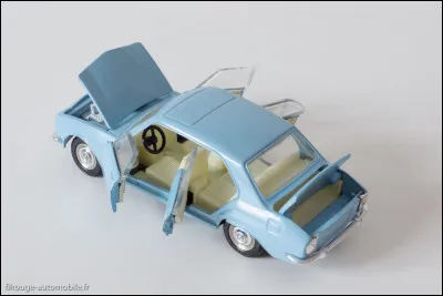 Un président [lequel ?] a vendu aux enchères internationale, sa 504 blanche de 1977 pour un montant de 2,5 millions de dollars