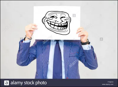 Avec qui finit Naruto dans Boruto ?