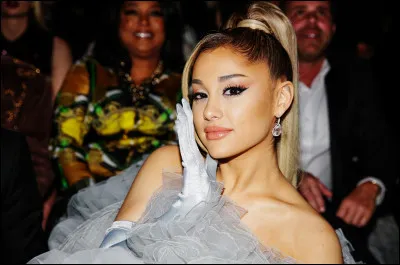 Quel est son surnom ? (À part Ari)