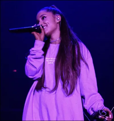 Quelle est la couleur préférée d'Ariana Grande ?