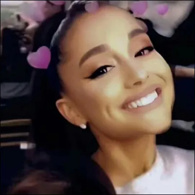 Combien coûte la bague de fiançailles d'Ariana ?