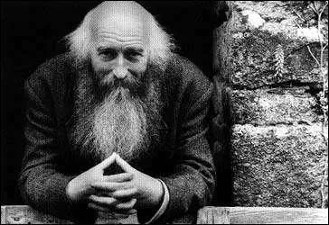 C'est quoi la suite elle est arrive un soir par la gare de ...