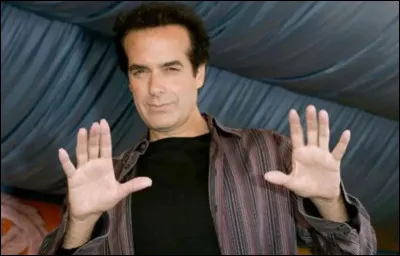 Quel monument américain, le magicien David Copperfield a-t-il fait disparaitre en 1983 ?