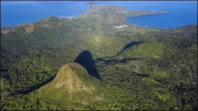 Quel est le chef-lieu de Mayotte ?