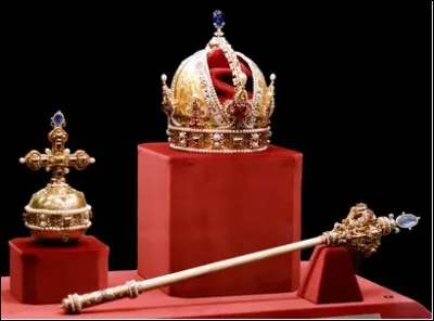 Quel titre de noblesse est immédiatement inférieur à celui de comte ?