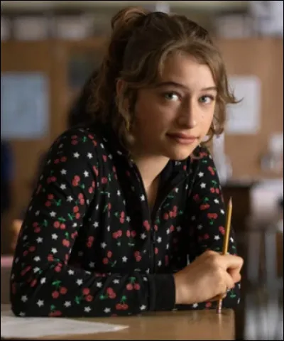 Qui sont les ennemis de cette fille ?