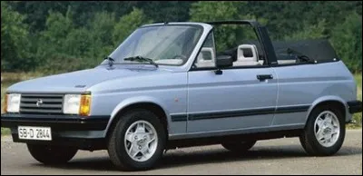 Ce petit cabriolet fit fureur au milieu des années 80. Quel est-il ?