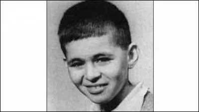 Il ne vous rappelle rien ?