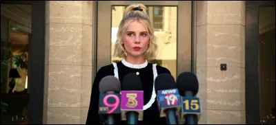 Quel est le personnage joué par Lucy Boynton ?