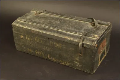 Quel est le nom de la malle d'effets personnels d'un officier ?