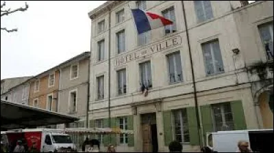 Qui est le maire actuel de la ville ?