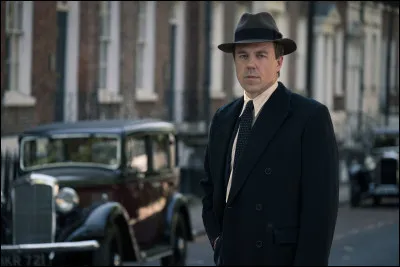 Quel est le personnage joué par Andrew Buchan ?