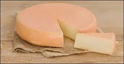 À pâte molle à croûte lavée, le munster est un fromage de l'Est de la France. Avec quel lait est-il fabriqué ?