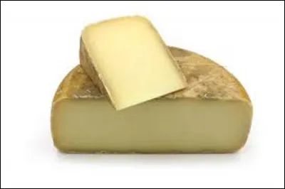 L'ossau-iraty est un fromage fabriqué dans le Pays basque et le Béarn. À pâte pressé non cuite, quel lait est utilisé ?