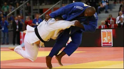 En quelle année apparut pour la première fois le judo aux Jeux olympiques ?