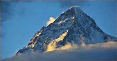 Quelle est la voie d'ascension la plus facile du K2 ?