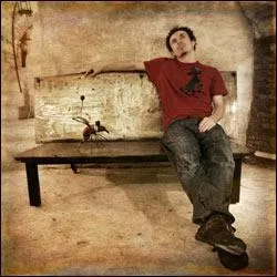 Vrai pote, ce garon est :