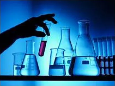 Novembre 2020 - Je passais difficilement mes examens, désormais en master. Une de mes épreuves portait sur les lanthanides. Lequel de ces éléments chimiques n'en fait pas partie ?
