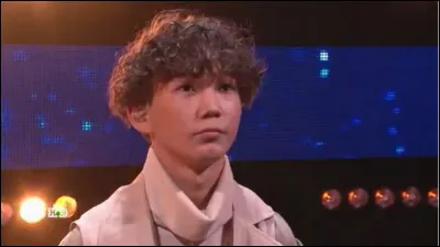 Je ne pouvais oublier cet autre passionné de géographie, Titi0289 ! Il nous étonne de par ses connaissances et nous apprend bien des choses. Quelle est la nationalité de Denberel Oorzhak, représenté sur la photo ?