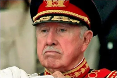 En quelle année le général Pinochet a-t-il pris le pouvoir au Chili ?