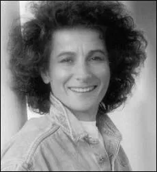 Elle n'est pas Parisienne ... dans les p'tits patelins ...