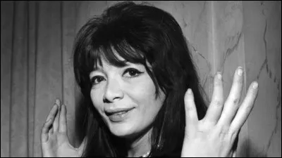 Juliette Greco, morte le 23 septembre 2020, connu un grand succès avec cette chanson de 1947, tirée d'un poème de Queneau avec une musique de Joseph Kosma :