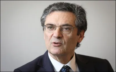 Patrick Devedjan, homme politique membre successivement de l'UDR, du RPR, de l'UMP puis de LR, mort le 28 mars 2020, a été à partir de 1986 député d'un département, et de 2007 à 2020, président du conseil général de ce même département ...