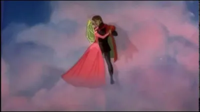 Quelle est la malédiction lancée à Aurore ?