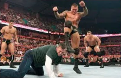 Comment se nomme la deuxi&egrave;me prise de finition de "Viper" Randy Orton ?