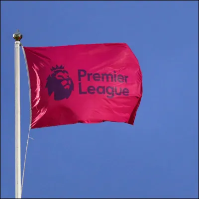 Qui a été le premier vainqueur de la Premier League ?
