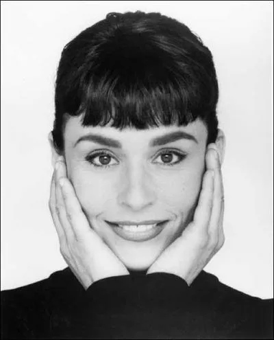 Diane Venora : dans quel film Nathalie Portman joue-t-elle le rle de sa fille ?