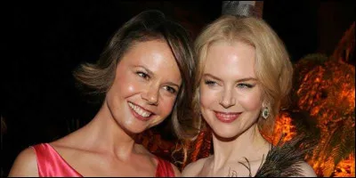 Quel est le nom de ces deux soeurs australiennes, Nicole actrice-productrice et Antonia journaliste-actrice ?