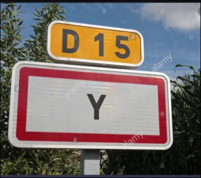 Il est le seul village à ne comporter qu'une seule lettre "Y". II est bien unique en France, le hameau Y ; en revanche, il n'est pas unique au monde. Il a, en effet, un homonyme de l'autre côté de l'Atlantique, en Alaska et aux États-Unis. 
Dans quel département des Hauts-de-France peut-on croiser un Ypsilonien ?