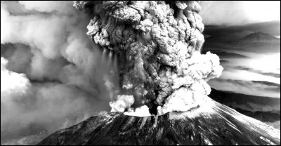 En 1980, de quel volcan l'éruption fut-elle la plus explosive aux États-Unis ?