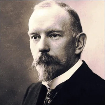 Dans quel roman Jules Renard narre-t-il l'enfance difficile de François Lepic, haï par sa mère ?