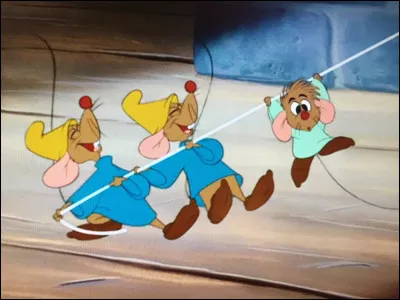 Comment s'appellent les souris jumelles de Cendrillon ?
