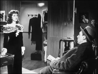 Suzy Delair est morte le 15 mars 2020. Dans quel film, sorti en 1947, interprète-t-elle le personnage de Jenny Lamour avec sa chanson "Avec son tralala" ?