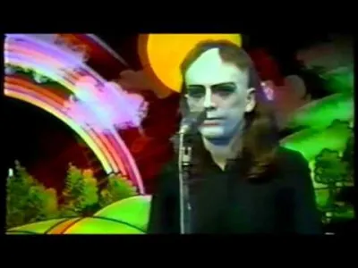 22'58" (1972) > C'est plus long que de mettre le couvert pour les 5 membres de ce groupe au nom biblique [lequel ?]. Quel est ce titre ?