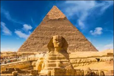Combien y a-t-il de pyramides de Gizeh ?