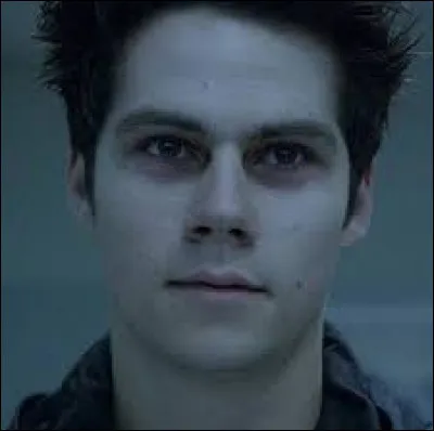 Comment s'appelle le méchant Stiles ?