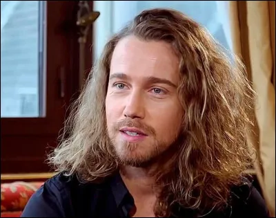 Comment se nomme le disque de Julien Doré sorti en 2020 ?