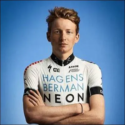 Qui est ce vainqueur de la question précédente ?