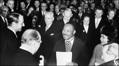Qui a remporté le prix Nobel de la paix en 1964 ?
