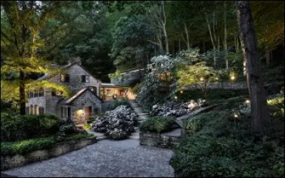 Could you translate "embers" into french ?